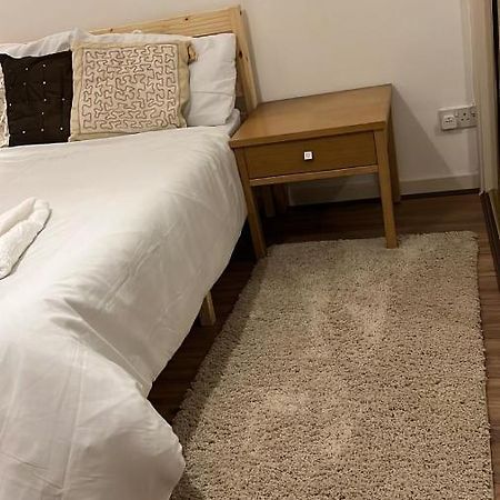 Smalinz Homes Finchley Londra Dış mekan fotoğraf