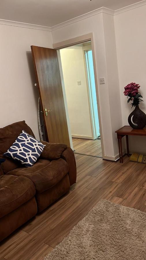 Smalinz Homes Finchley Londra Dış mekan fotoğraf