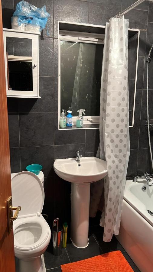 Smalinz Homes Finchley Londra Dış mekan fotoğraf